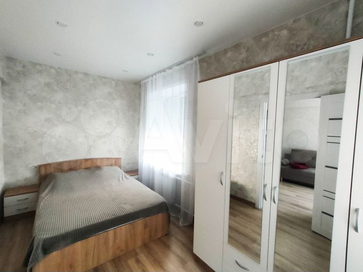 2-к. квартира, 48 м², 1/4 эт.