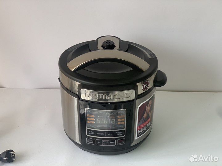 Мультиварка Redmond RMC-PM190