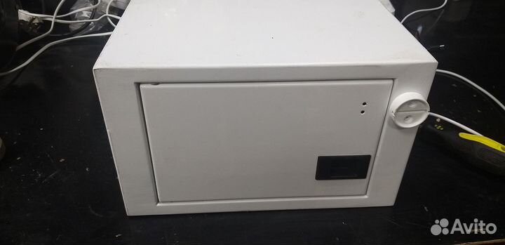 Сейф маленький для хранения под пломбой