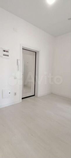 2-к. квартира, 67 м², 2/10 эт.