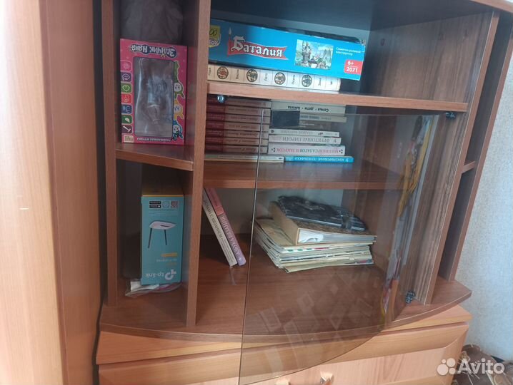 Тумба под телевизор