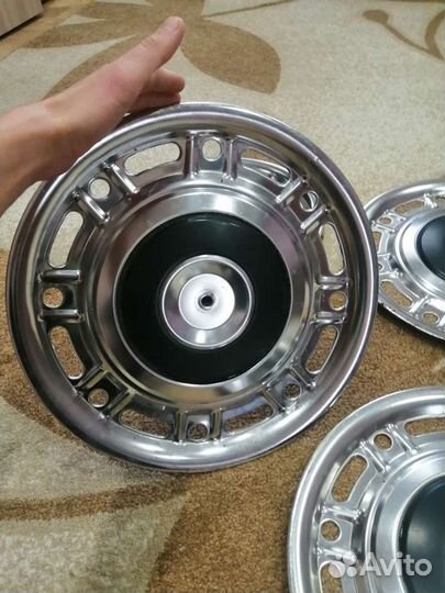 Оригинальные колпаки Волга 3102