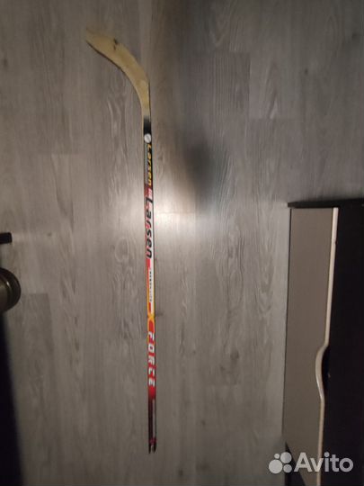 Клюшка хоккейная