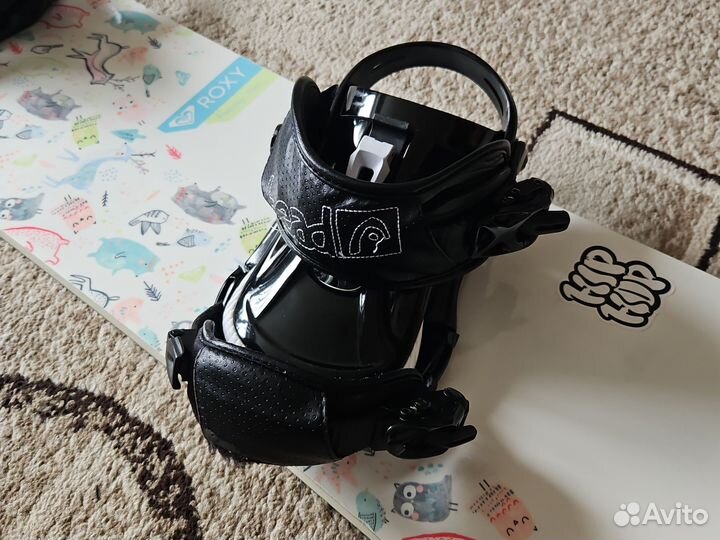 Сноуборд с креплениями для девочки 128см