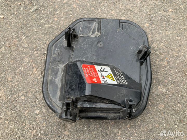 Крышка фары левая Volvo C30 1