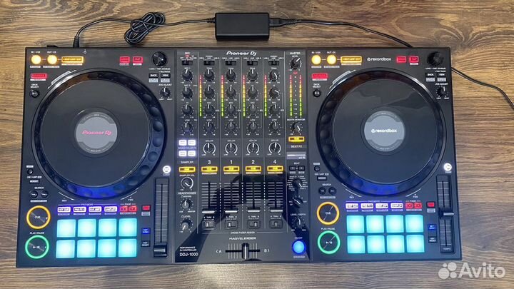 Контроллер Pioneer DDJ-1000