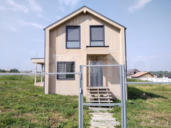 Дом 121,4 м² на участке 14 сот.