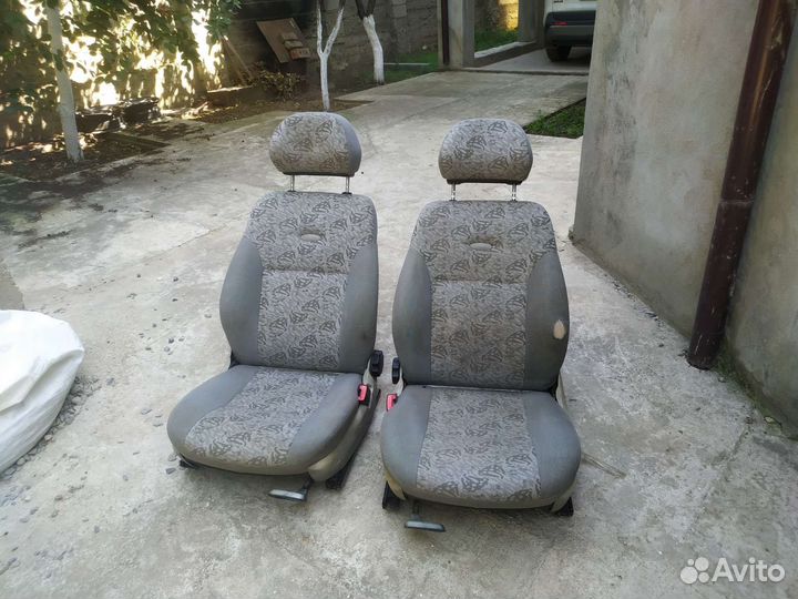 Сиденья обивка Калина салон