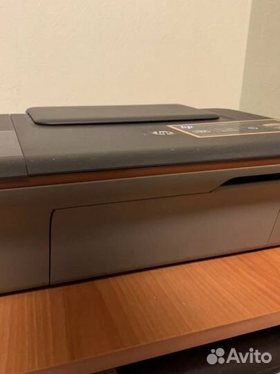 Принтет HP deskjet 2050A струйный