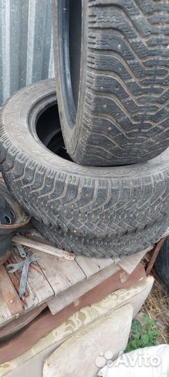 Goodyear UltraGrip 500 225/55 R16