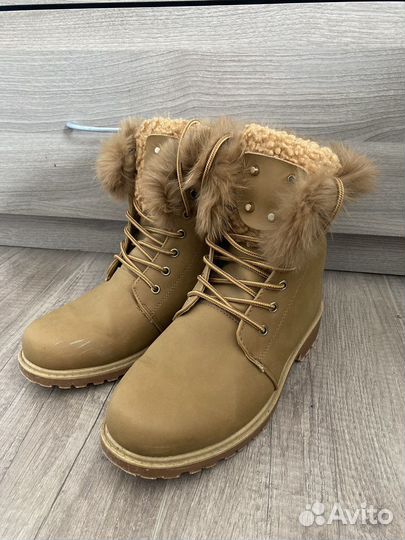 Ботинки женские 38 размера