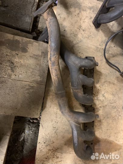 Выхлопной коллектор bmw