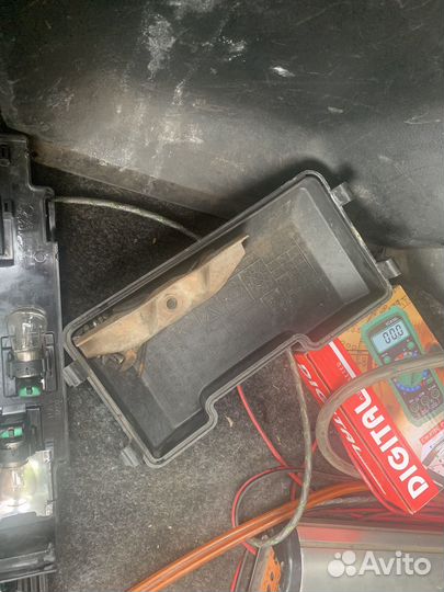 Блок предохранителей ваз 2114