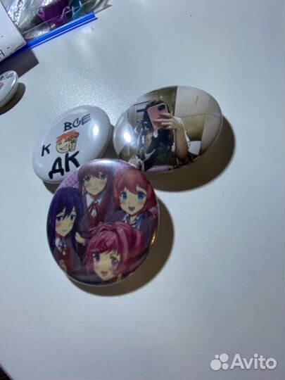 Значки на заказ