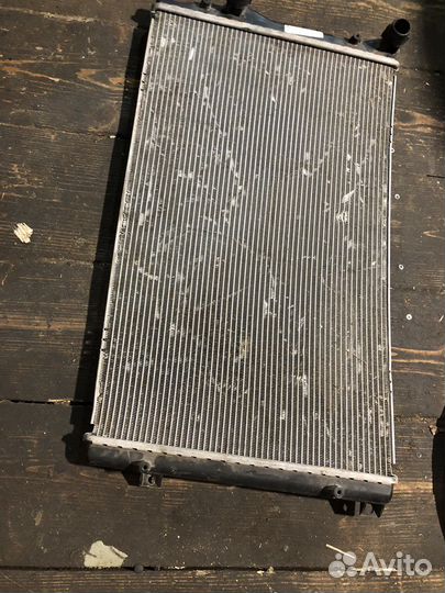 Радиатор охлаждения Volkswagen Jetta 6 Oktavia A5