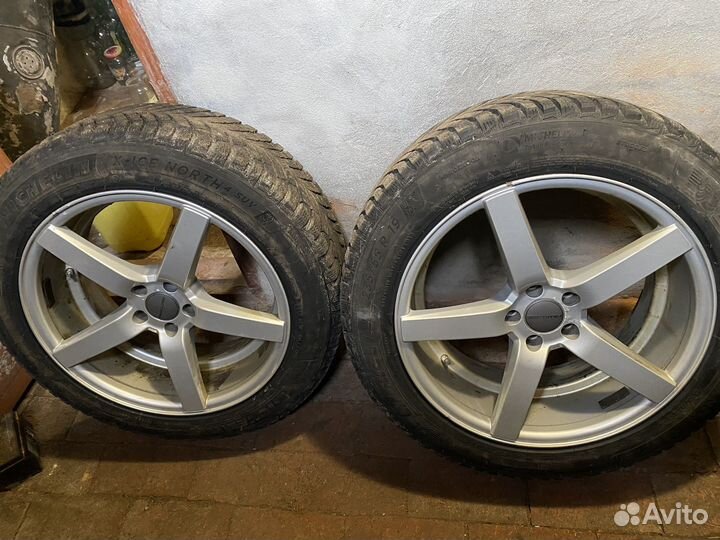 Michelin X-Ice North 4 235/55 R19 105T