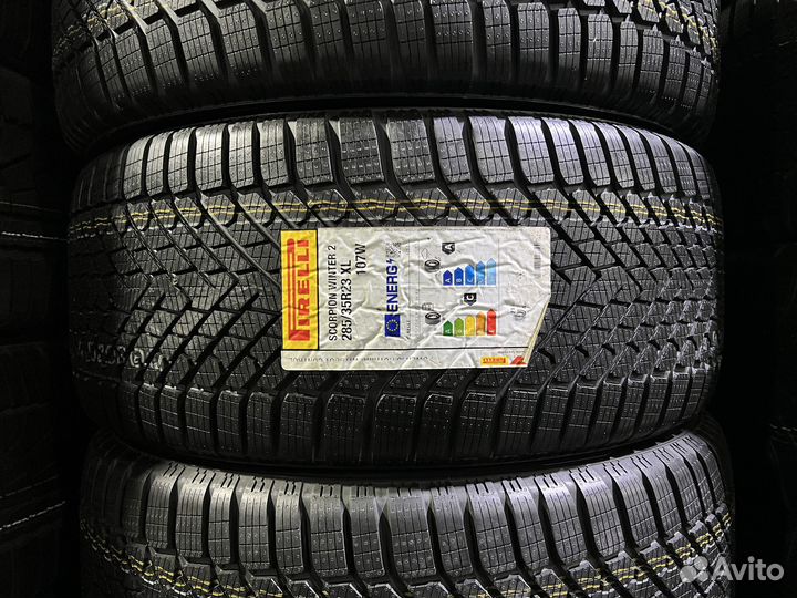 Pirelli Scorpion Winter 2 285/35 R23 и 325/30 R23 110W