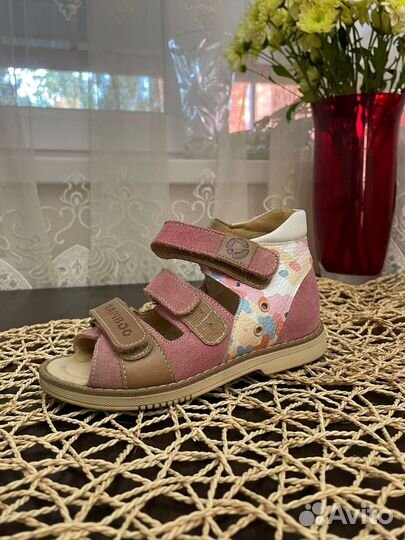 Босоножки для девочки