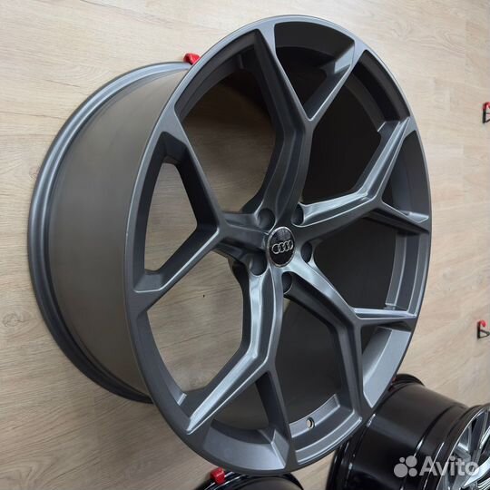 Диски R22 5x112 для Audi Q8 Q7