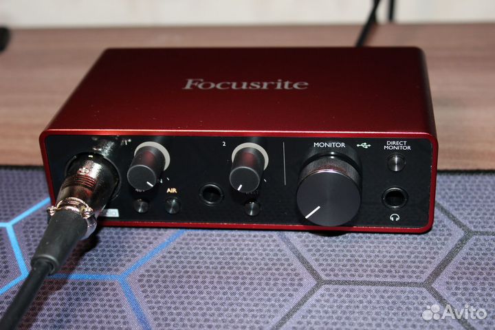 Звуковая карта Focusrite Scarlett Solo 3rd gen
