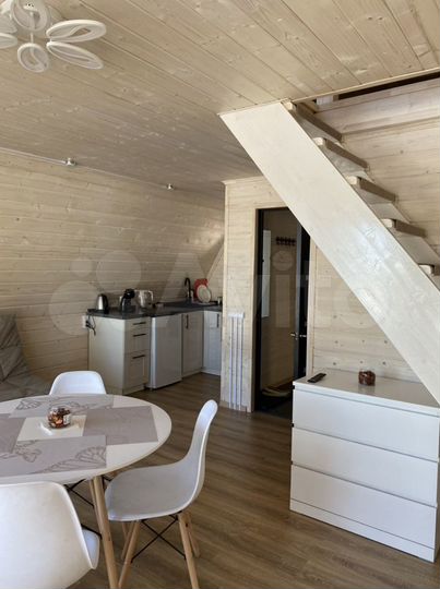 Дом 32 м² на участке 100 сот.