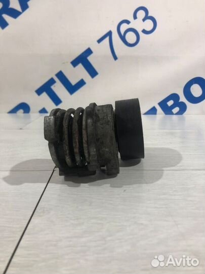 Натяжитель приводного ремня BMW X3 e83 2.5 ат 256S