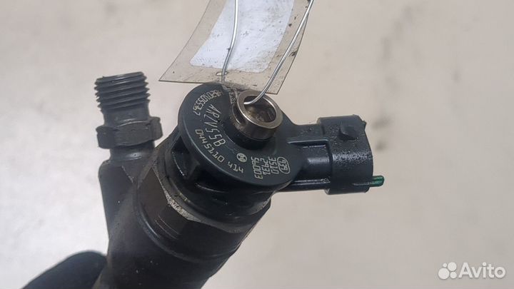 Форсунка топливная Opel Vivaro, 2016