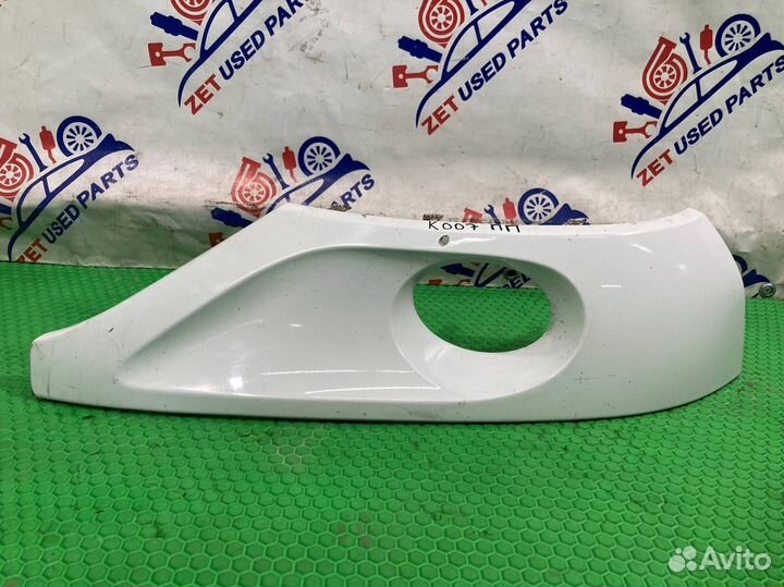 Накладка птф правая Volkswagen Touareg NF 7P5 crca