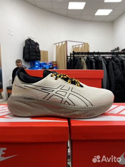 Кроссовки asics летние беговые с сеткой