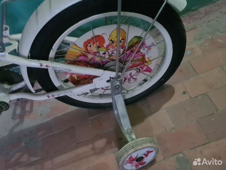 Велосипед для девочки 5-7л