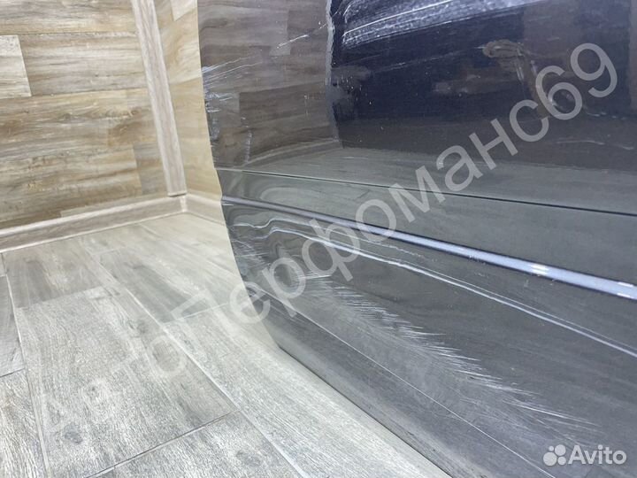 Дверь задняя левая (универсал) Гранта / Калина 1 2