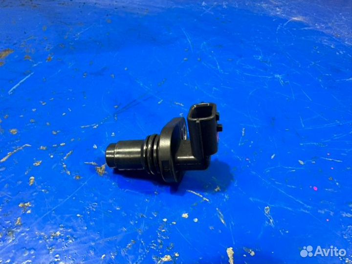 Датчик распредвала задний Nissan Teana J32 VQ25