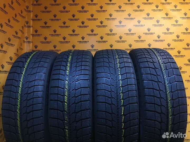 Michelin X-Ice 215/65 R16 98Q