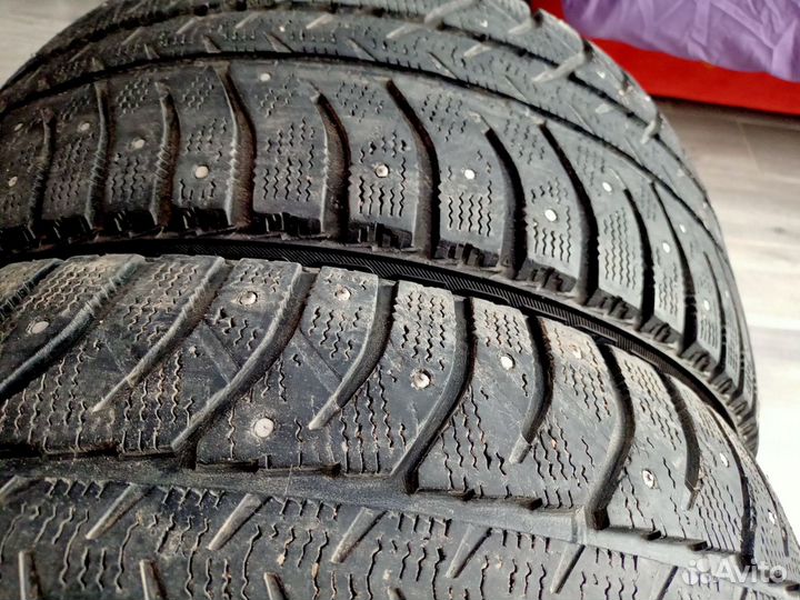 Bridgestone Ice Cruiser 7000 245/45 R17 99