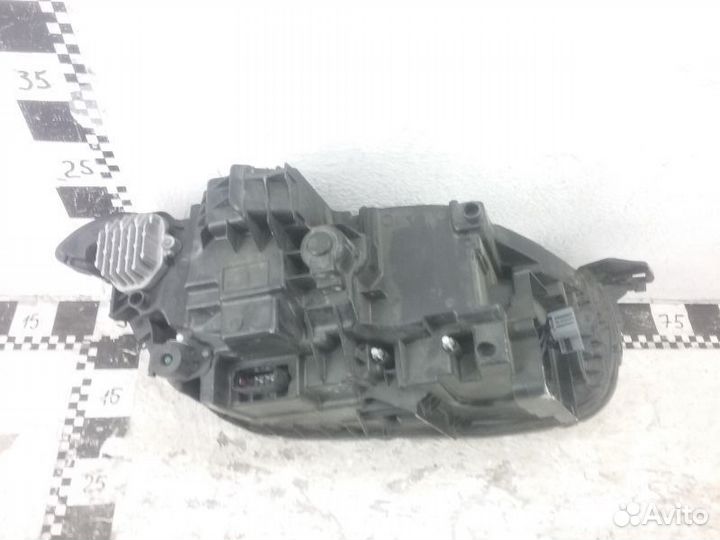 Фара левая Volvo XC90 2 LED