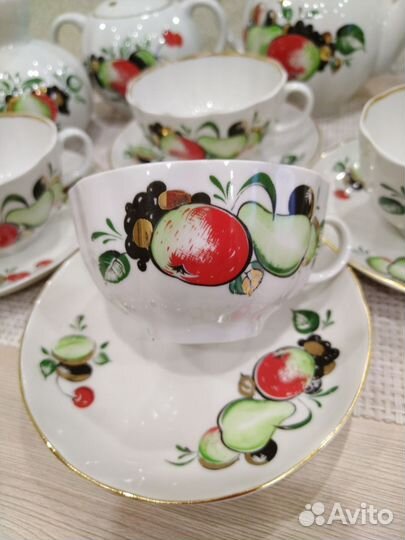 Чайный сервиз «Красное яблоко» лфз, СССР