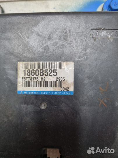 Блок управления двигателем Мицубиси Аутлендер 4B11