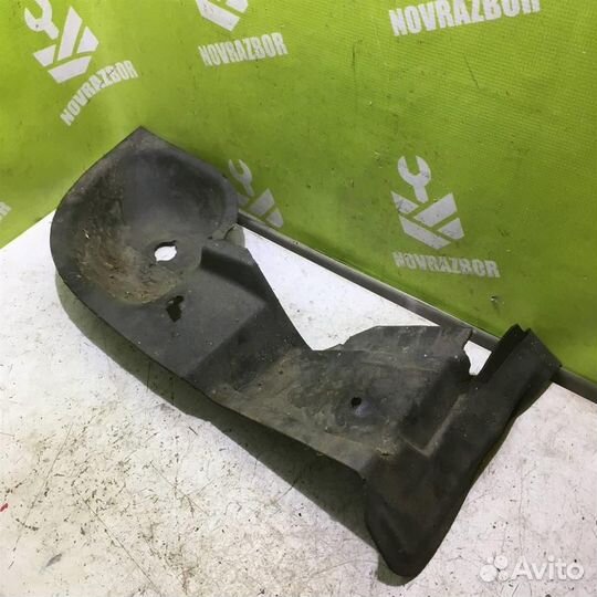 Накладка (кузов внутри) Фольксваген Гольф 3 Венто