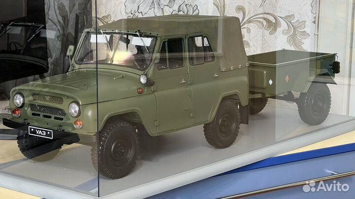 Модель УАЗ-469, масштаб 1:8, Деагостини