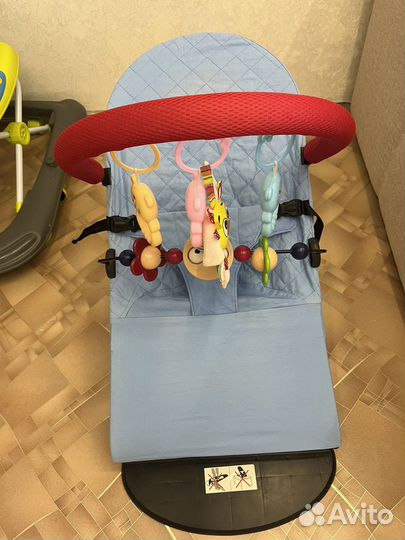 Шезлонг детский