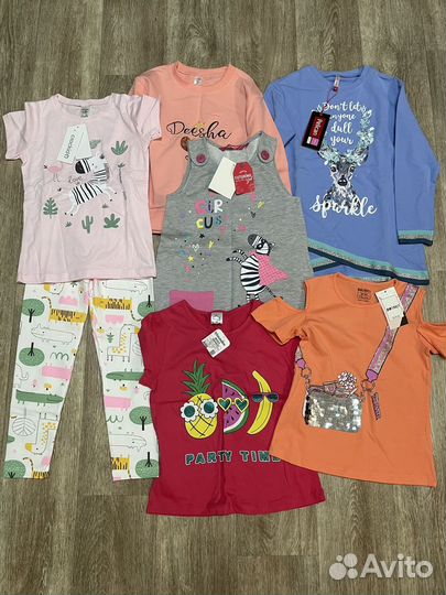 Набор новых вещей для девочки 122-128