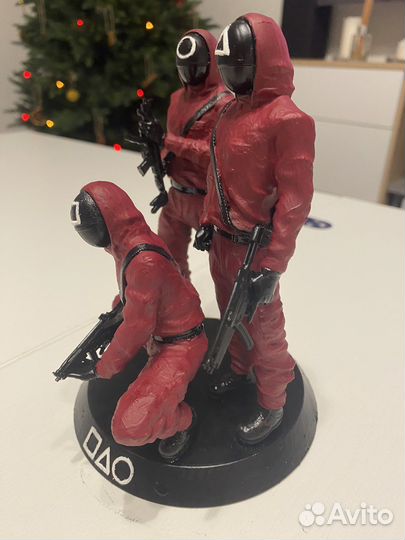 Фигурка - Игра в кальмара