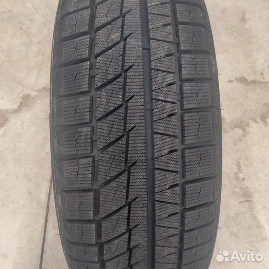 Sailun Ice Blazer Arctic EVO 275/40 R21 107T