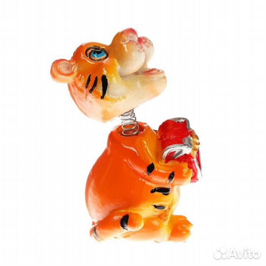 Фигурка тигр качает головой сувенир