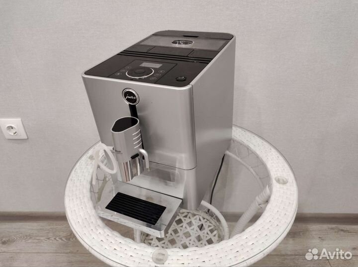 Кофемашина Jura Ena micro 9