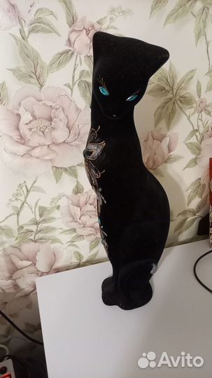 Статуэтка керамика покрытая бархатом 