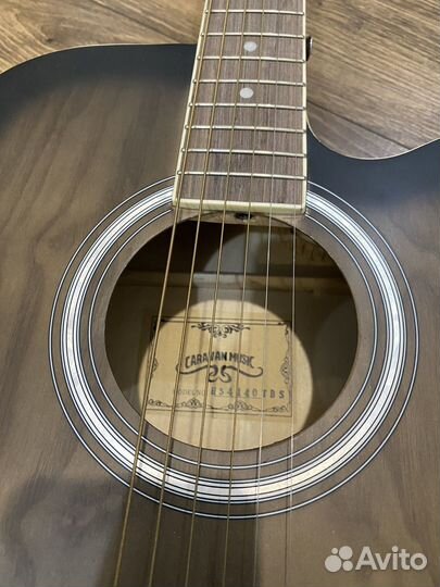 Гитара Caravan Music