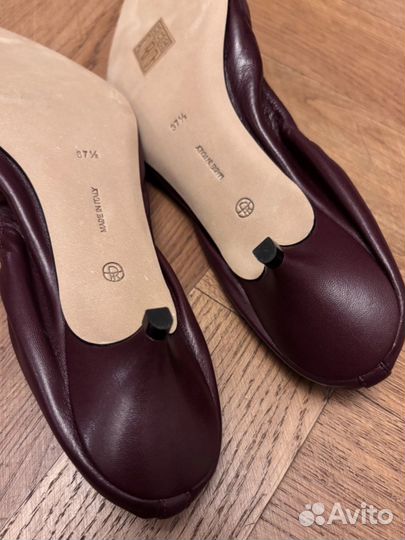 Новые туфли the row