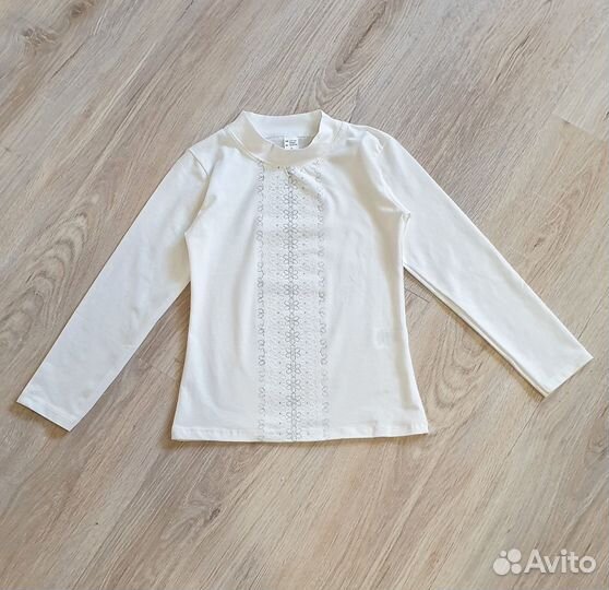 Блузка школьная