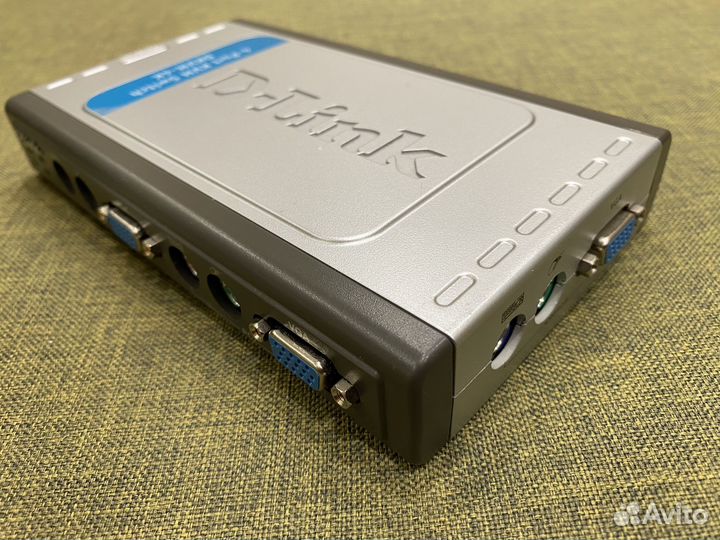 Свич D-Link